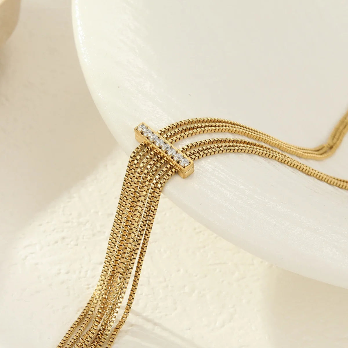 Elegant Twisted Snake Chain Necklace in Gold
