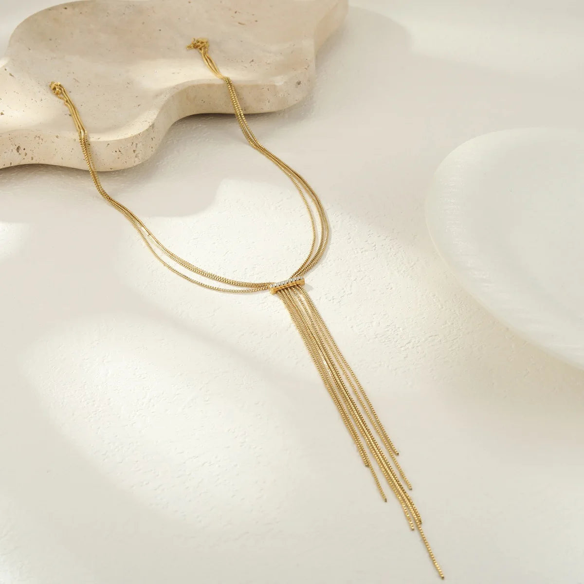 Elegant Twisted Snake Chain Necklace in Gold