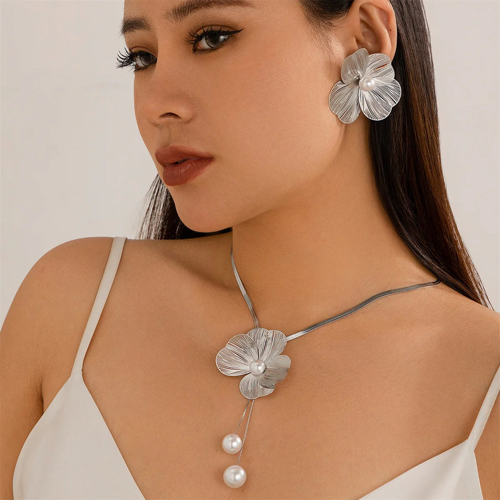 Romantic Pearl Flower Jewellery Set