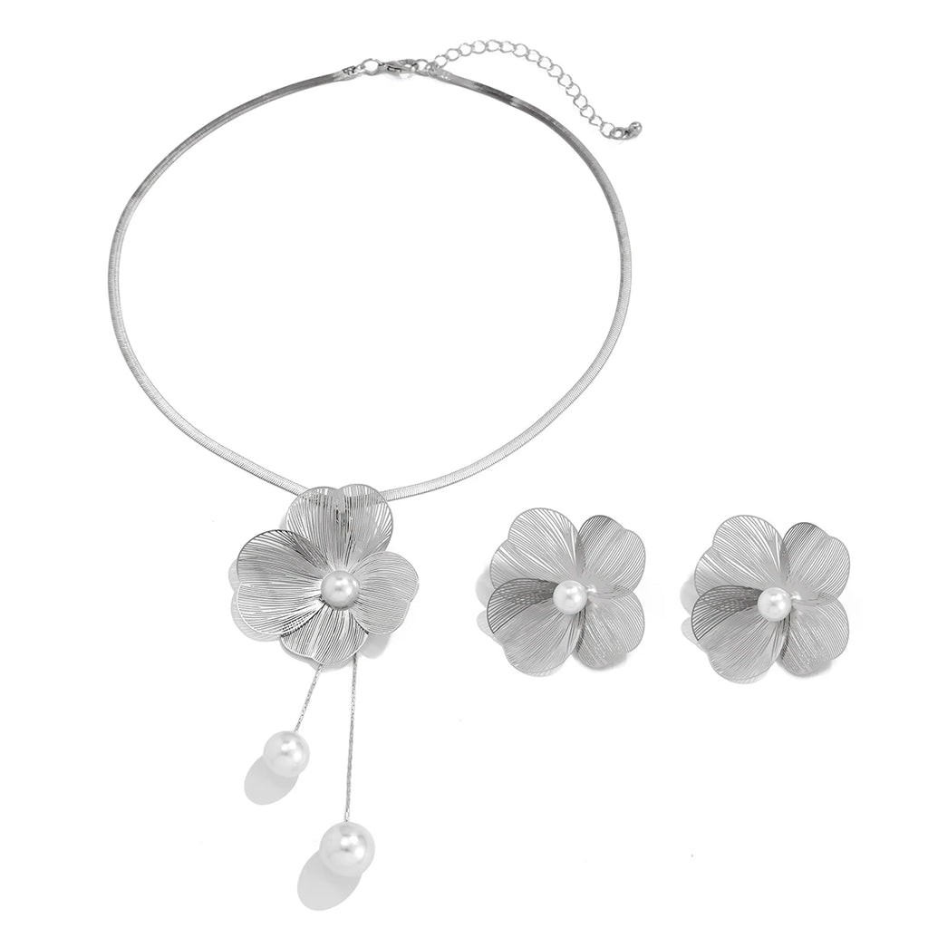 Romantic Pearl Flower Jewellery Set