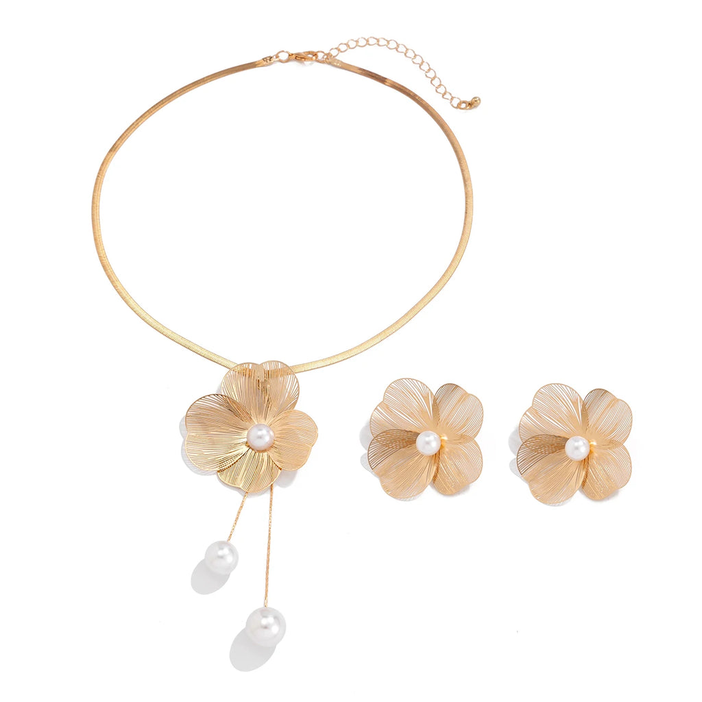 Romantic Pearl Flower Jewellery Set